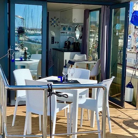 Botel Houseboat Seabreeze Alghero