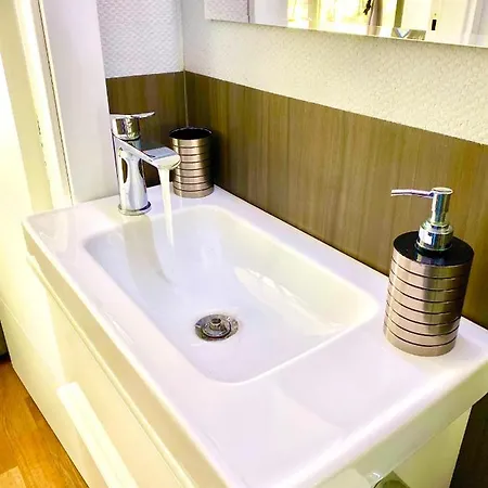 Ботель Houseboat Seabreeze *