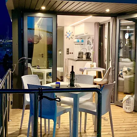 Ботель Houseboat Seabreeze