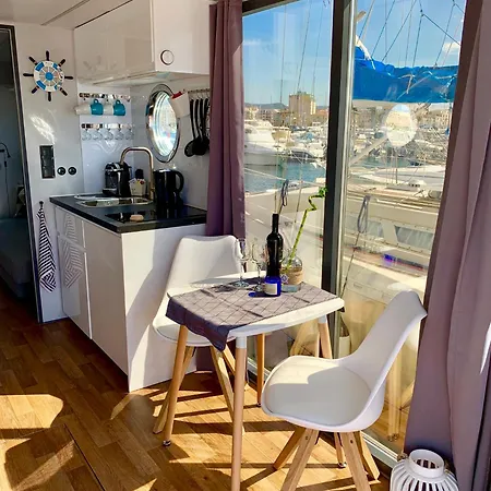 Ботель Houseboat Seabreeze *