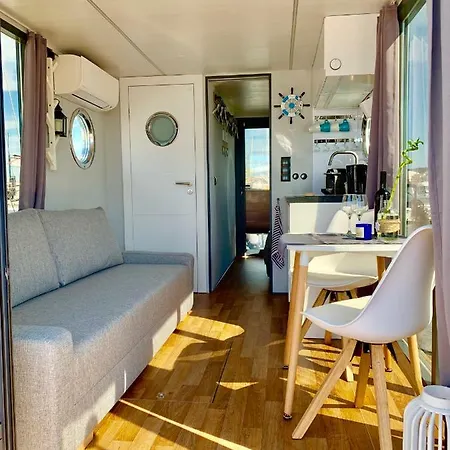 Hotel en barco Houseboat Seabreeze